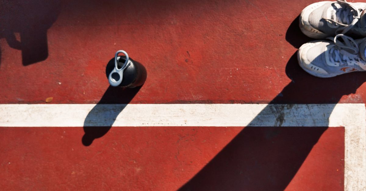 découvrez les accessoires indispensables pour la course à pied afin d'améliorer performance, confort et sécurité lors de vos entraînements.
