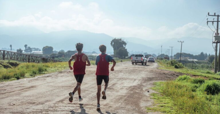 améliorez votre endurance en course à pied grâce à nos conseils et programmes adaptés pour courir plus longtemps et plus efficacement.