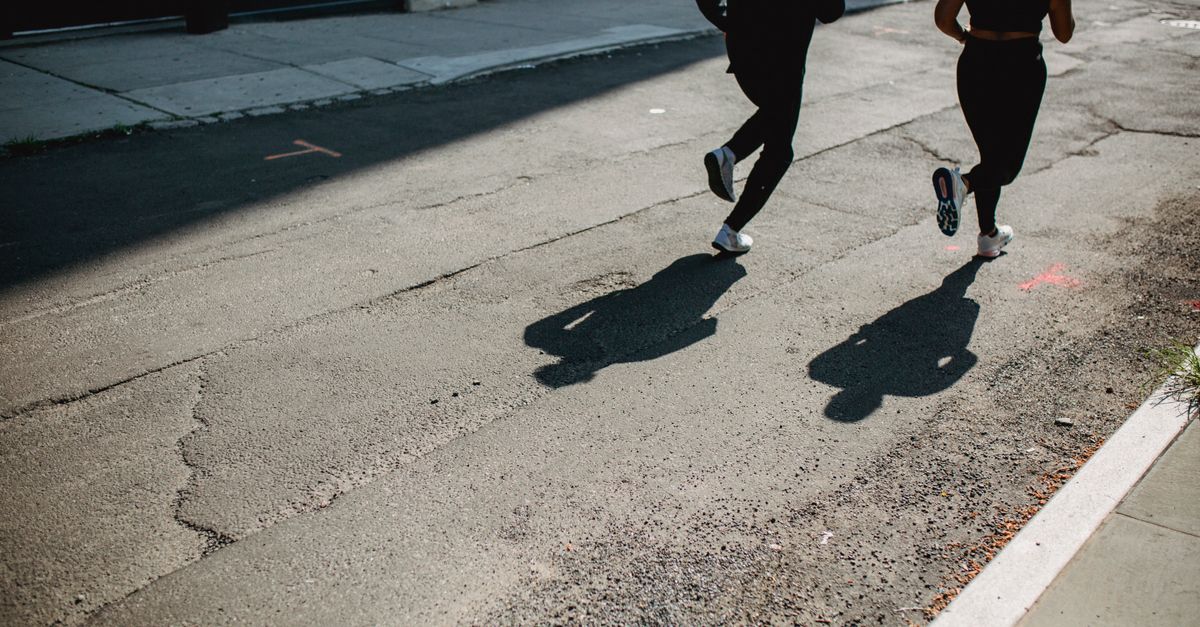 découvrez comment la course à pied influence le système respiratoire, ses effets sur la capacité pulmonaire et la santé respiratoire globale.