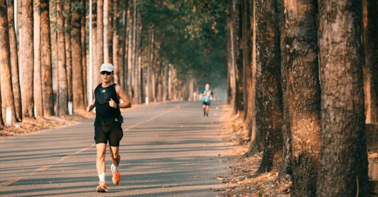 découvrez comment la course à pied influence le système respiratoire, améliore la capacité pulmonaire et favorise une meilleure santé respiratoire.
