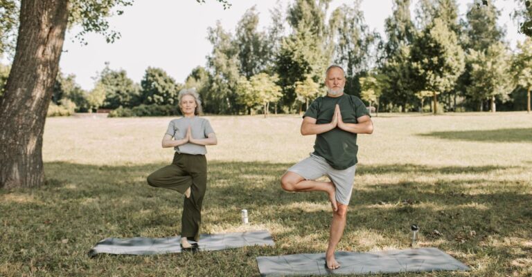 découvrez les bienfaits de la course à pied sur la santé mentale des seniors, améliorant le bien-être, réduisant le stress et stimulant la mémoire.