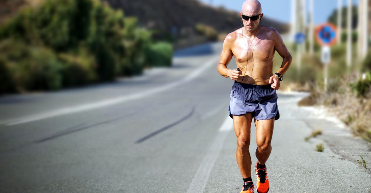 conseils et astuces pour courir efficacement et en toute sécurité sous la chaleur estivale.