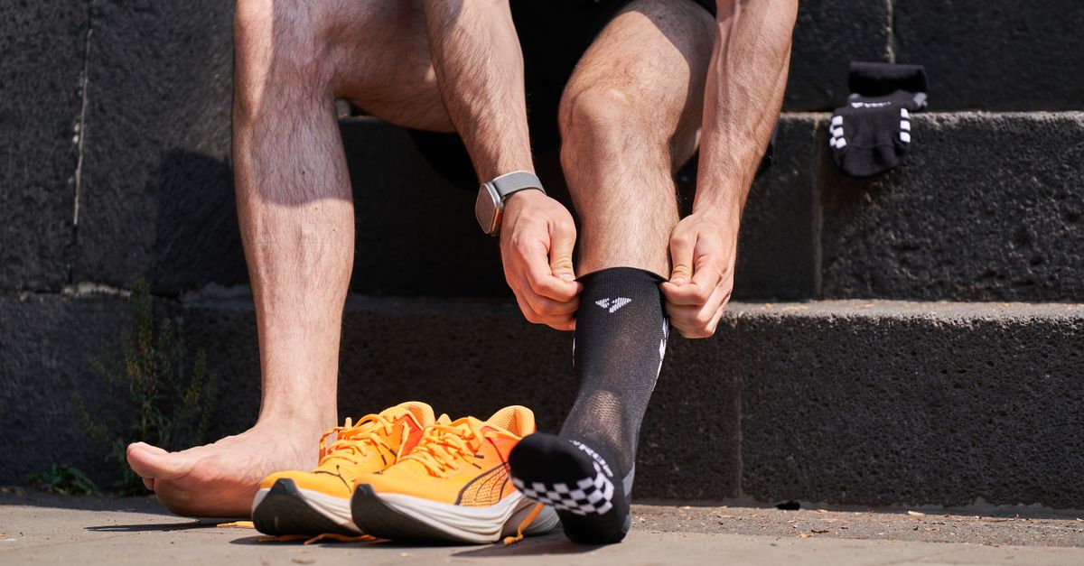 découvrez nos conseils essentiels pour bien choisir vos chaussettes de running et améliorer votre confort lors de vos courses.